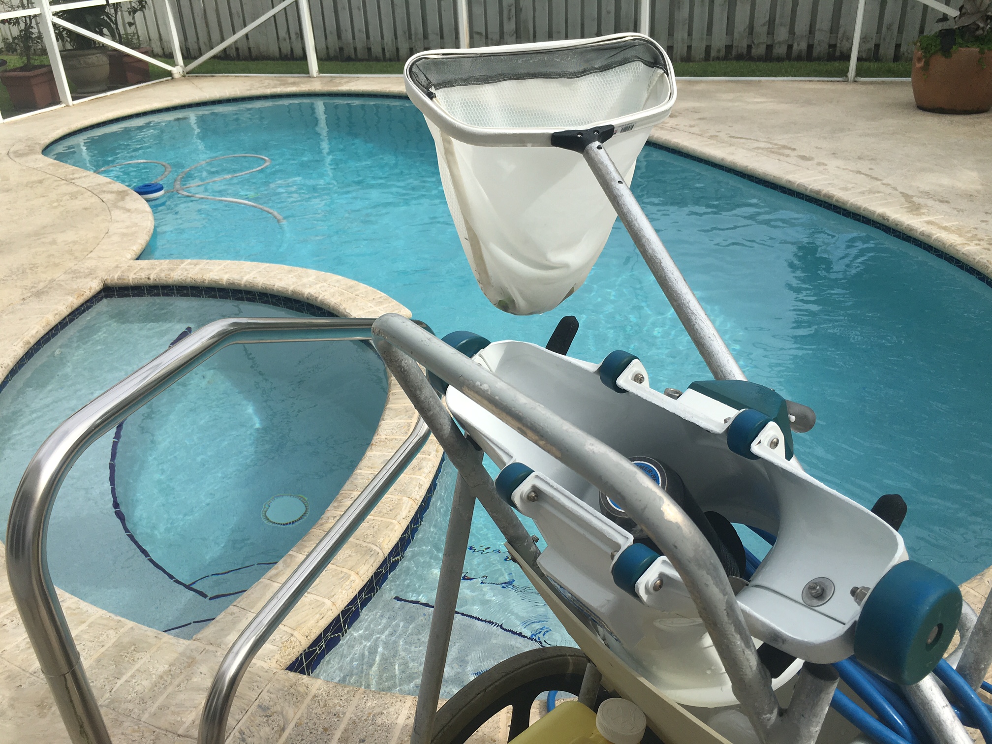 Pool maintenance Weston FL
