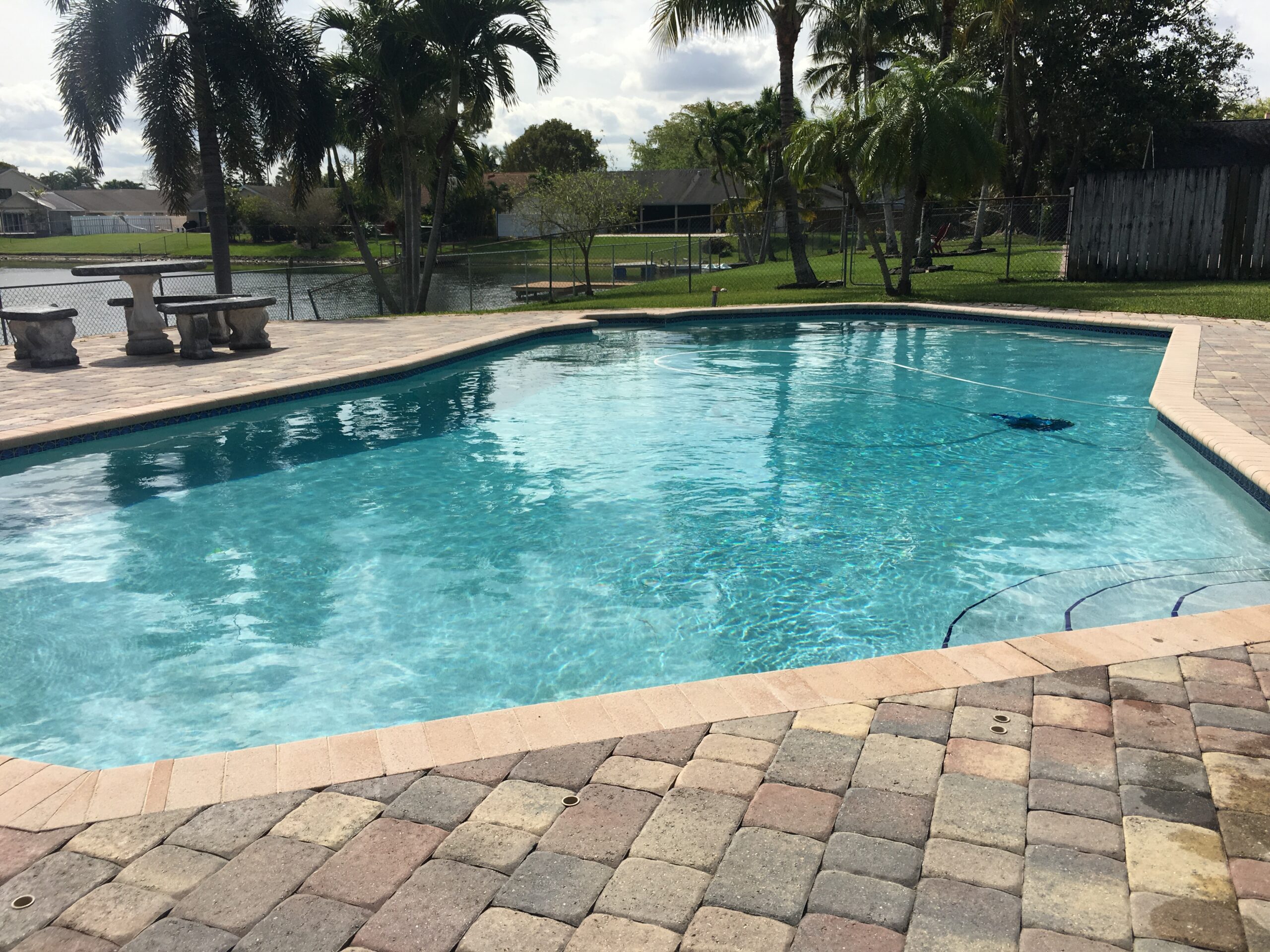 Pool maintenance Davie FL